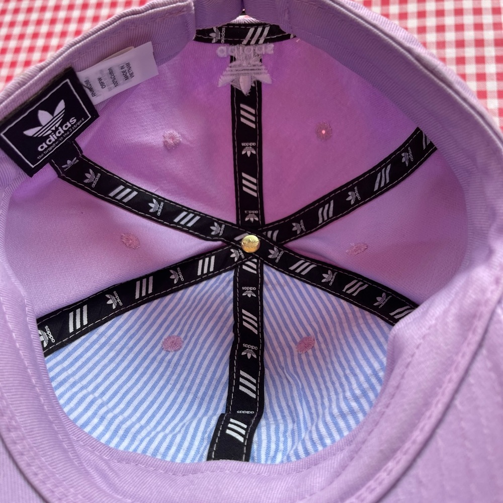 Adidas hat - Picture 2 of 4